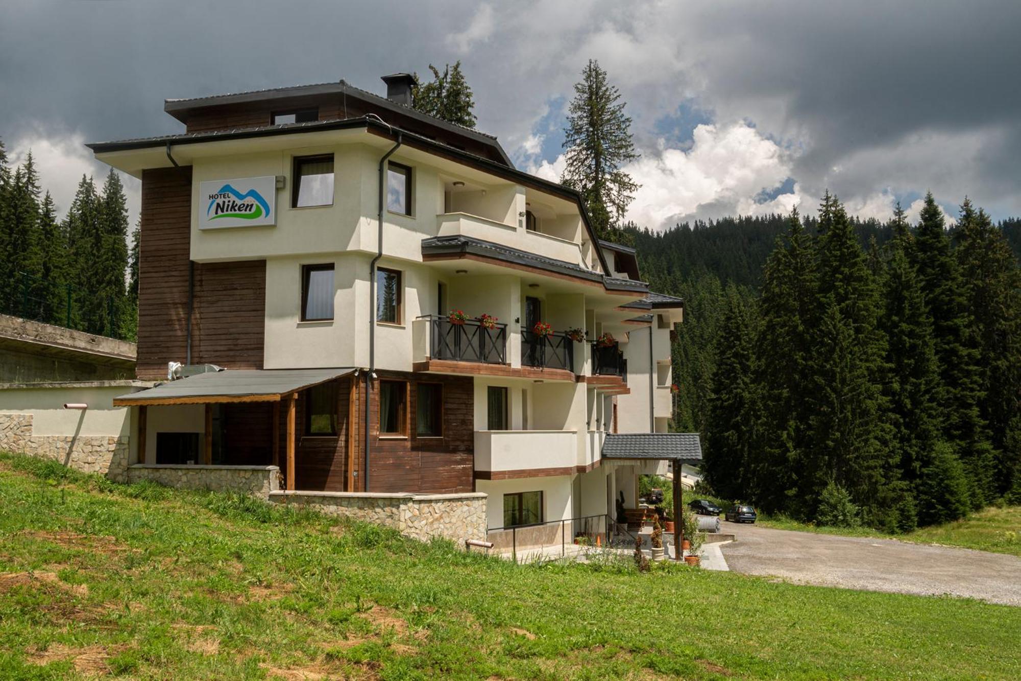 Hotel Niken Pamporovo Esterno foto
